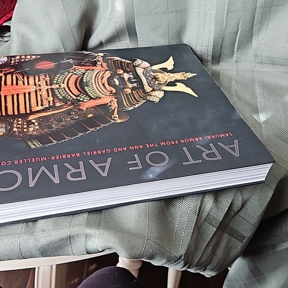 Art of Armor, Museum Quality Book - Picture 5 of 6